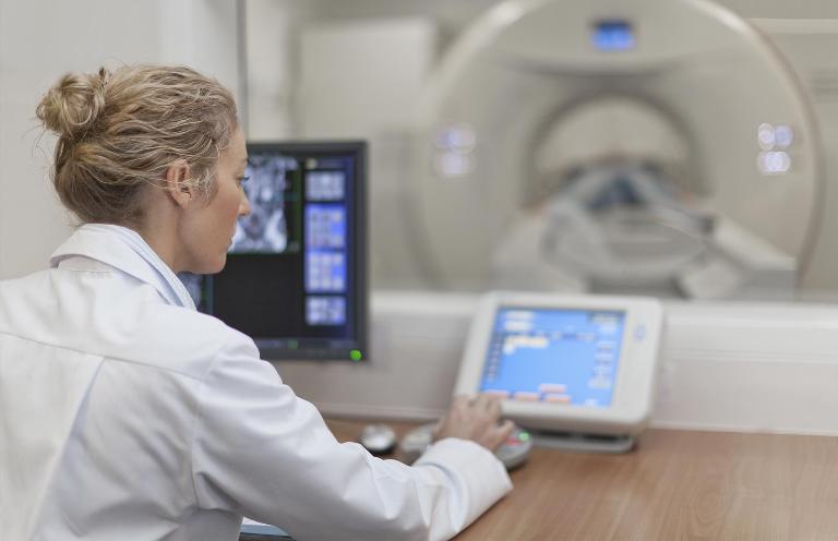 Die Verbindlichkeiten der größten Krankenhausverbünde in Baden-Württemberg steigen weiterhin deutlich an.