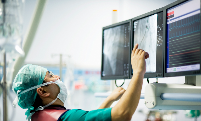 Medizin- / Labortechnik, Pandemie, Digitalisierung