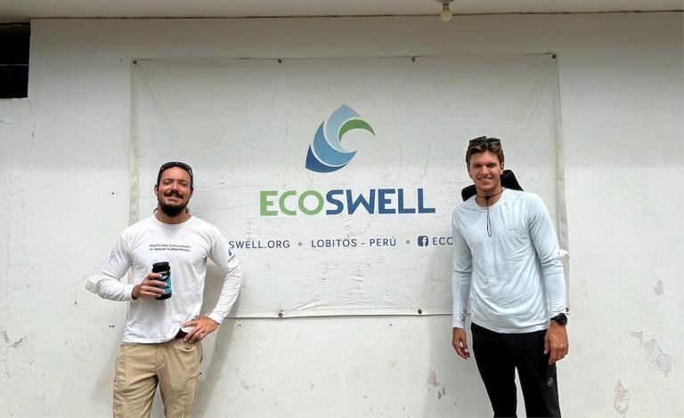 Diego (Director for Water & Sanitation at EcoSwell) and Maik at the EcoSwell House