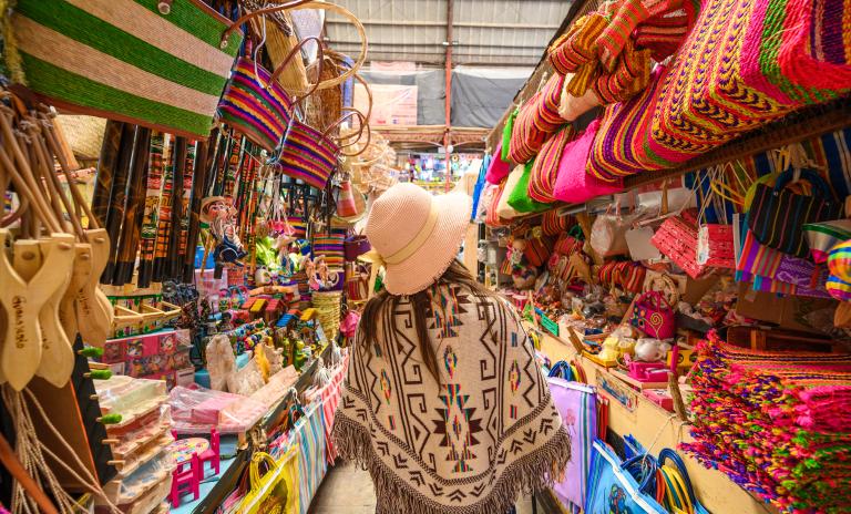 90% of all Mexican consumers still far prefer to shop in physical retail outlets rather than online.
