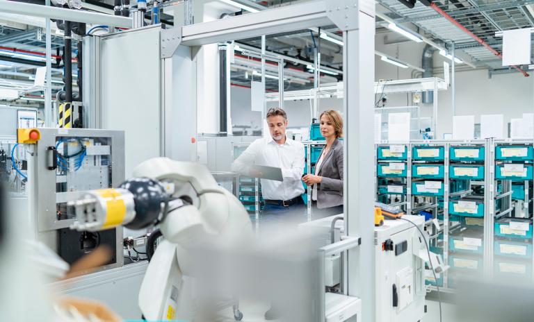 Roland Berger can support companies throughout their AI in operations journeys