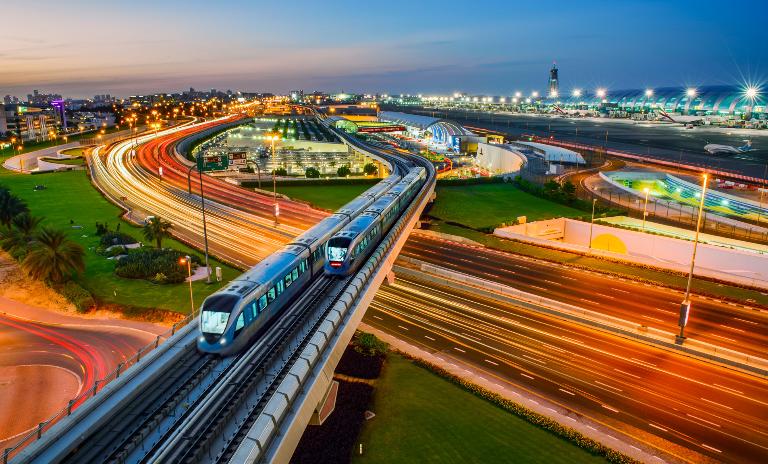 The study on the public and private financing shares analyzes 590 rail vehicle procurement projects in 23 European countries between 2015 and 2017.