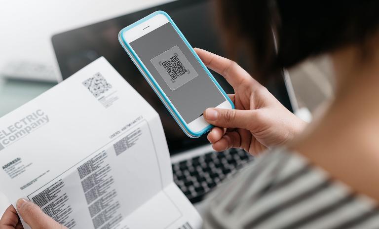 KI ist die Antwort auf die Nutzung der Digitalisierung für den Energievertrieb, sodass Kosten gesenkt werden und die Marge steigt.