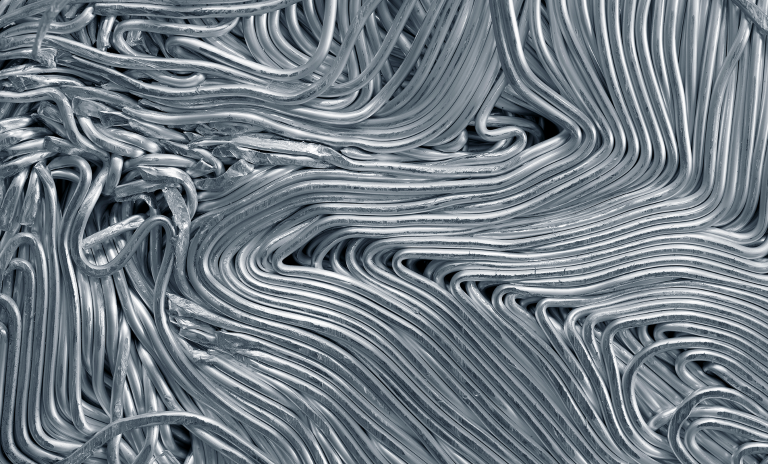 One step for industrial manufacturing companies is
to collect sorted waste, such as aluminum scrap from
presses, and return it directly to their suppliers for reuse.