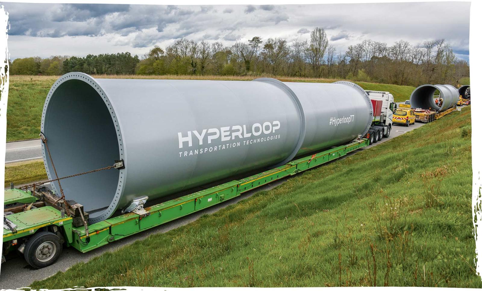Tooling Hyperloop Hyperloop: Crowdsourced vs. In-House Strategies | Roland Berger