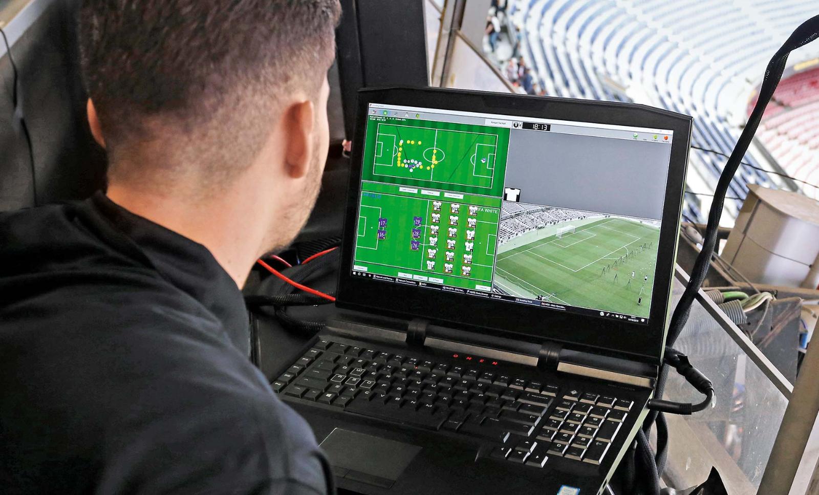 The use of GPS devices to track players' load - Barça Innovation Hub