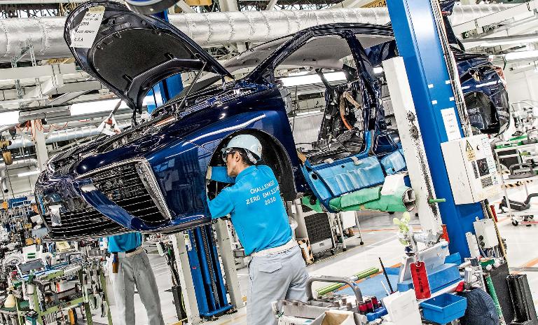 Focusing on human skills: The Motomachi Plant focuses on manual labor on the Mirai production line and serves as a training facility for Toyota employees worldwide.