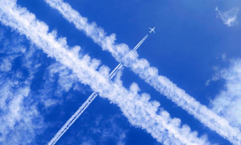 contrails