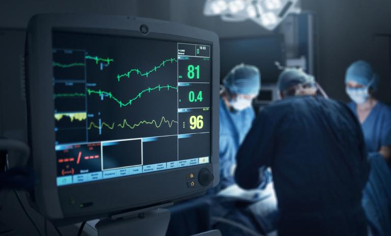 operating room with heart monitor