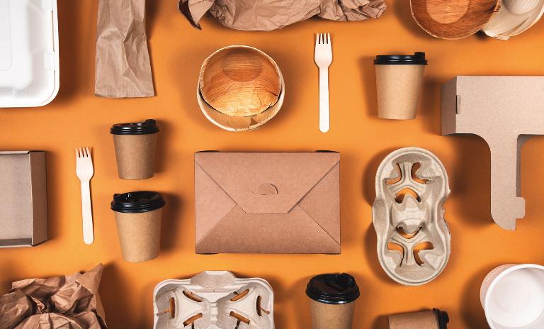 Das Konzept der Kreislaufwirtschaft ist für nachhaltige Verpackungslösungen von entscheidender Bedeutung und wird sich stark darauf auswirken, wie Verpackungsunternehmen, verarbeitende Firmen und Verpackungsmaschinenhersteller in Zukunft ihre Geschäfte betreiben.