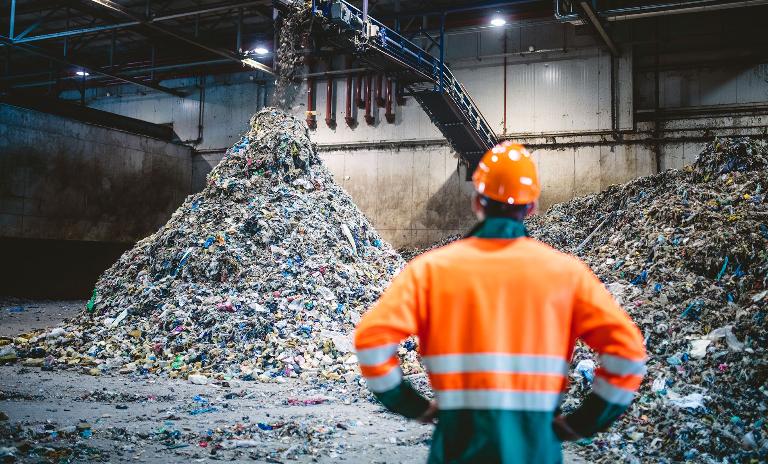 Chemical recycling by pyrolysis