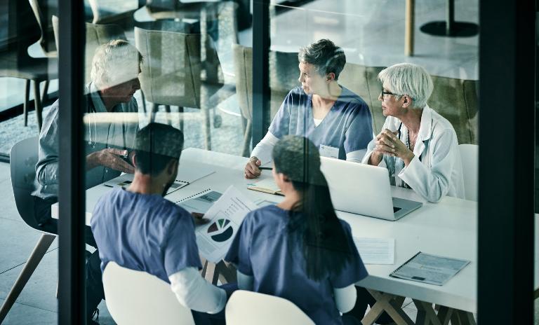Successful personnel management has become a top management task and a key success factor for care facilities.