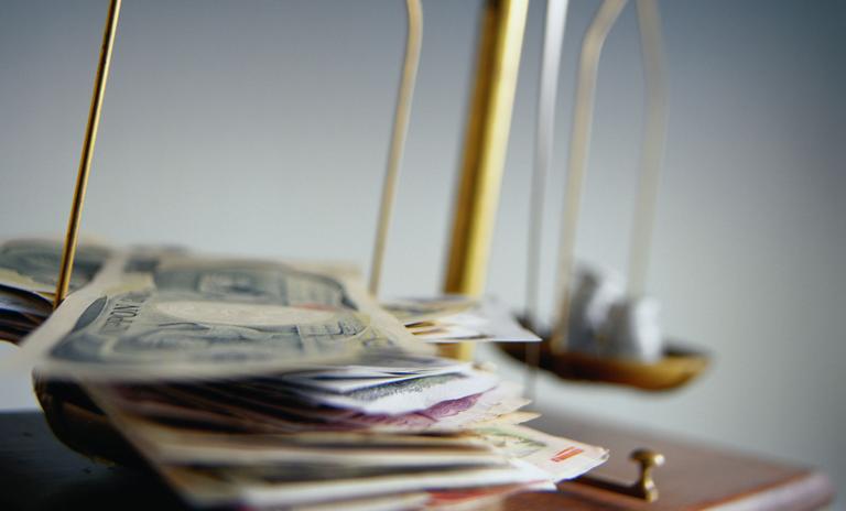 Alltagspreise erreichen Höchststände seit 50 Jahren, finanzielle Belastung für Geringverdiener wächst.