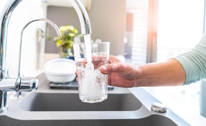 「永遠の化学物質」への新たな規制が生む機会と課題
