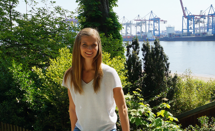 Julia: Career entry during the corona crisis