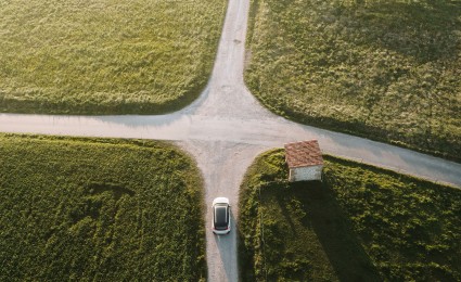 Navigating the future: B2B & B2C consumer insights in the automotive aftermarket