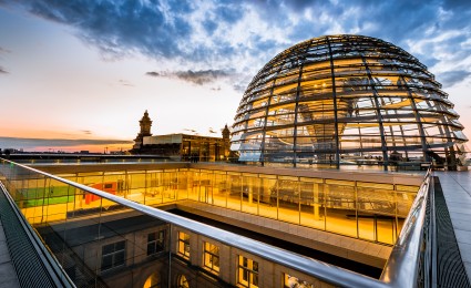 Roland Berger Trend Compendium 2050: Politics & Governance