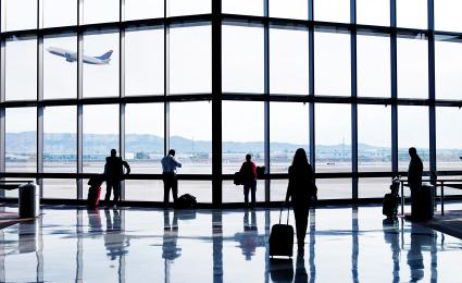 Accelerating airport decarbonization