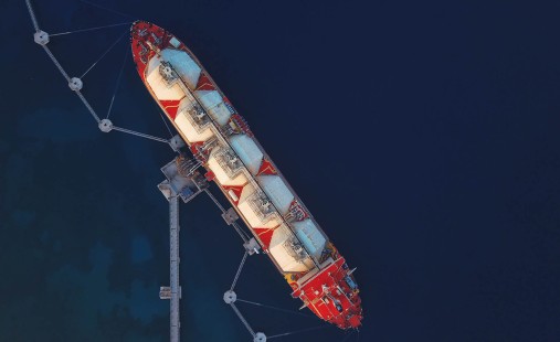 Winning strategies for the natural gas market