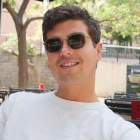 Basile, Senior Consultant