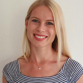Portrait of Katja, Senior Consultant