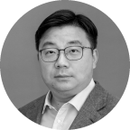 Portrait of 徐 虎雄